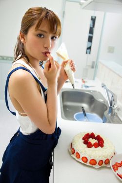 人间水蜜桃三女一男网名 封面