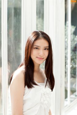 宝拉x 封面